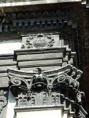 Капітель наріжної пілястри