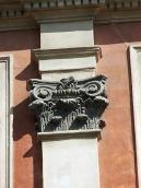 Корінфська капітель пілястри