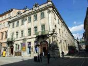 2007 р. Загальний вигляд з боку площі…