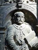 Півпостать