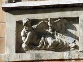 2-й поверх, лівий рельєф