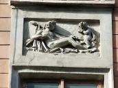 4-й поверх, рельєф 3