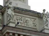 Фрагмент постаменту скульптури “Любов”