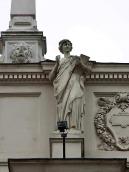 Ліва постать