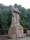 2007 р. Постать з позиції А4