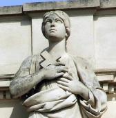 Півпостать