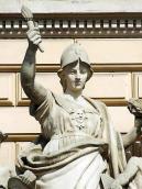 Центральна півпостать