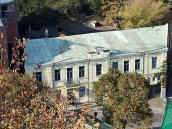 Фасадний будинок