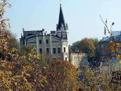 Будинки № 15, 21