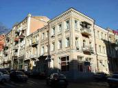 Будинок (№ 18 / Паторжинського, 1)