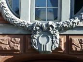 Замковий камінь