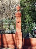 2007 р. Стовп огорожі