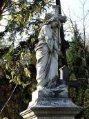 Надгробок В.А.Караваєва. Скульптура