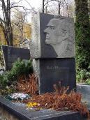 Могила Тичини П.Г. (1891 – 1967)