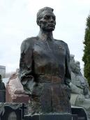 Півпостать