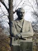 Півпостать