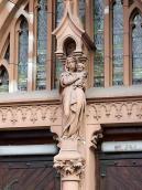 Богородиця з немовлям