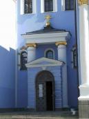 Головний вхід