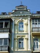 Фрагмент фасаду 3-4-го поверхів