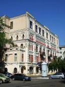 2008 р. Головний фасад у ракурсі