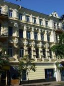 2008 р. Фрагмент головного фасаду