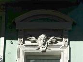 Сандрик вікна