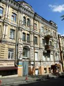 2008 р. Фрагмент головного фасаду