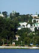 Нижній двір