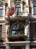 Вікно 2-го поверху центральної частини