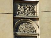 Простінок 18