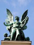 Скульптура “Любов”