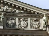 Фрагмент скульптурного фриза