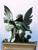 Скульптура “Перемога”