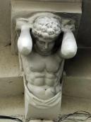 Лівий скульптурний кронштейн