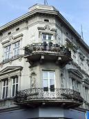 Наріжна частина