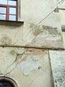 Небезпечні косі тріщини