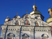 Західний фронтон південного фасаду