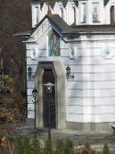 Головний фасад