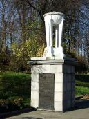 Західний стовп пропілеїв