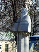 Півпостать