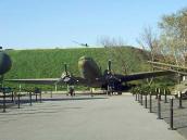 Транспортний літак Лі-2 зразка 1943 р.