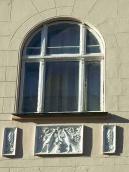 Вікно центрального ризаліту, 3-й поверх