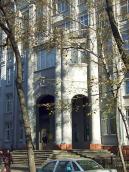 Головний вхід