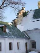 2009 р. Стик корпусів 21а (зліва) і 4…