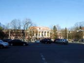 2009 р. Центральна частина головного…