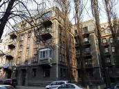 2009 р. Ліва частина головкного фасаду