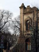 Лівий фронтон