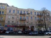 2009 р. Фасад по вул. Б.Хмельницького