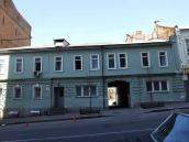 2009 р. Головний фасад (права частина)