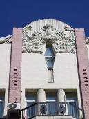 Фрагмент 5-го поверху і фронтон